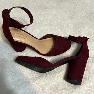 Lauren Conrad Women’s suede burgundy block heels
